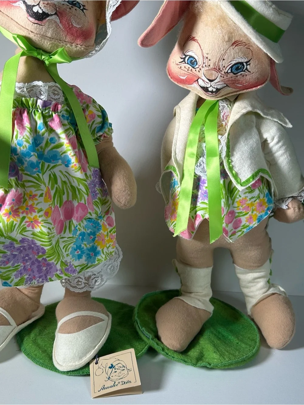 Vintage Annalee 20” Easter Bunny Rabbit Dolls Pair Mr Mrs USA Spring Floral 90’s
